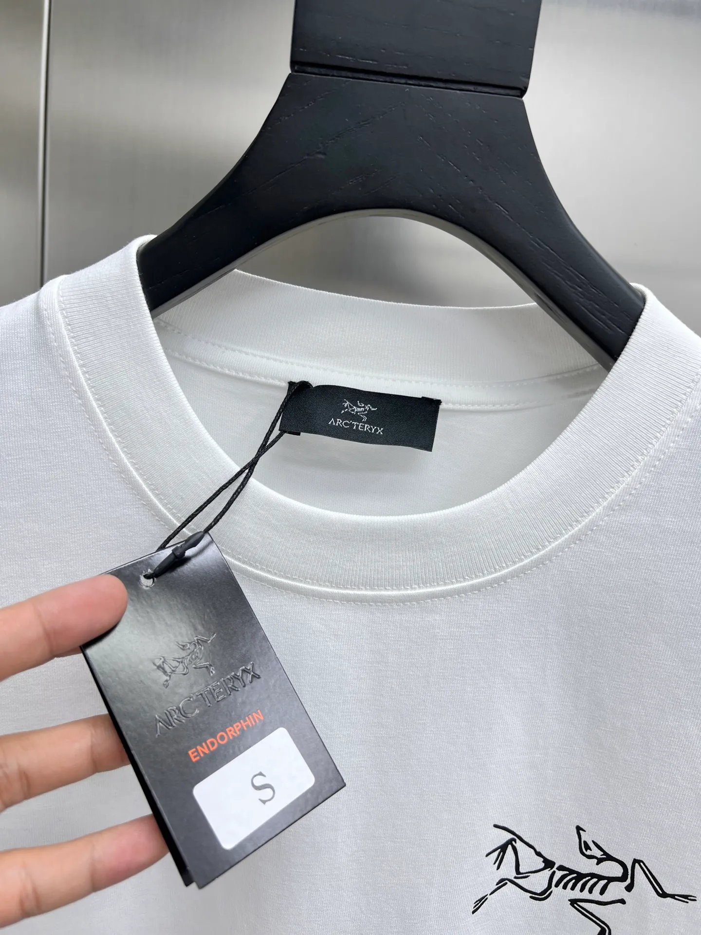 arcteryx🌟New Arrival T T Hot Sale 99 🐎🐎Size：S-XXL Black White 2 Size S 110 54 69 21 M 114 56 71 22 L 118 58 73 22 XL 122 60 75 23 2XL 126 62 77 23